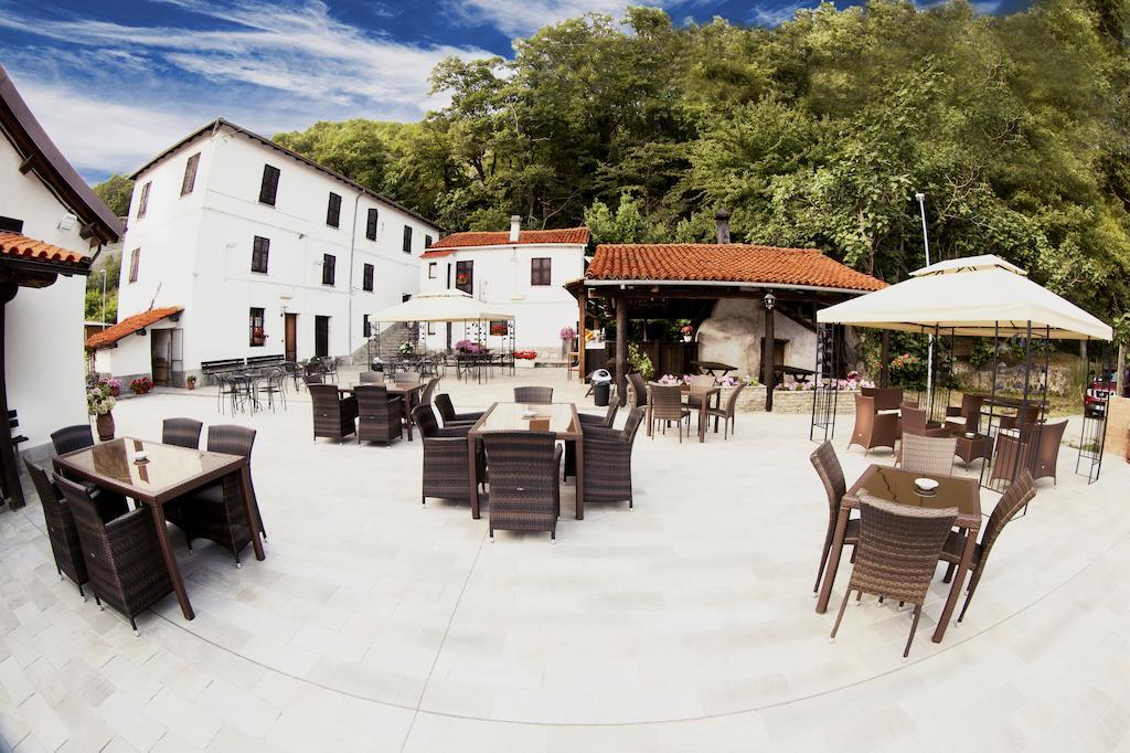 Agriturismo Cascina Del Vai Cairo Montenotte Exterior foto